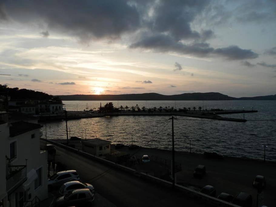 Pylos Before Midnight Ngoại thất bức ảnh